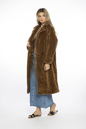 Brązowe futerko z nietoperzowymi rękawami