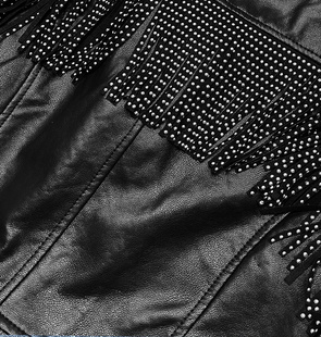 KRÓTKA KURTKA RAMONESKA Z FRĘDZLAMI CZARNA (DA-0632)