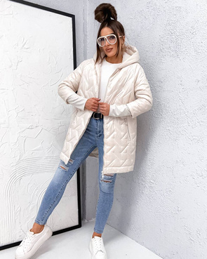 Przejściowa pikowana kurtka dzianinowymi ściągaczami ecru