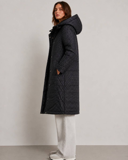 LONG JACKET WITH HOOD BLACK (PM7231)