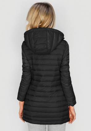 PIKOWANA KURTKA Z KAPTUREM CZARNA (7236)