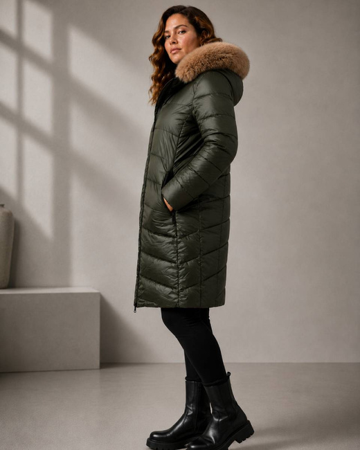 Khaki-beżowa dwustronna kurtka damska z odpinanym kapturem plus size