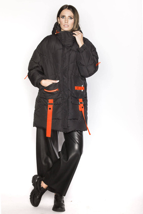 Puchowa kurtka damska z ozdobnymi taśmami czarna (AG2-J85)