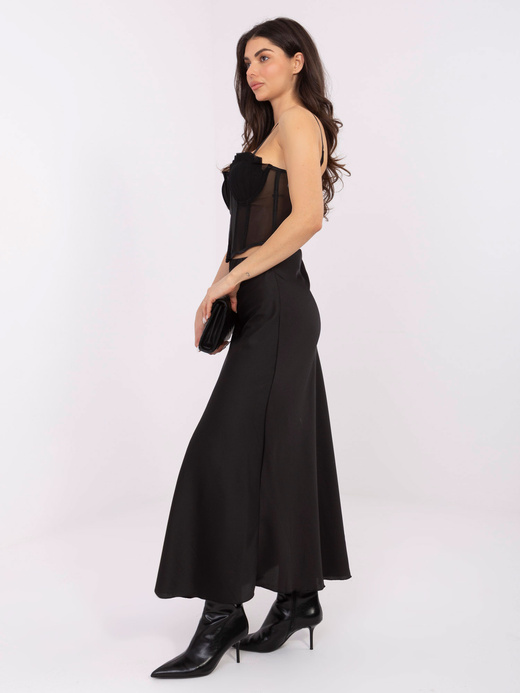 Satynowa czarna spódnica glamour