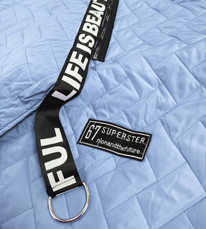 DŁUGA ASYMETRYCZNA KAMIZELKA DAMSKA NIEBIESKA (677ART)