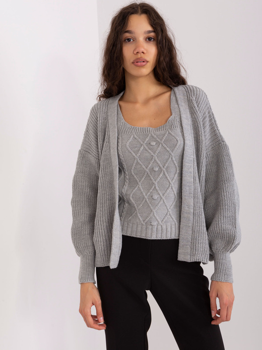 Dzianinowy szary komplet dwuczęściowy top i sweter