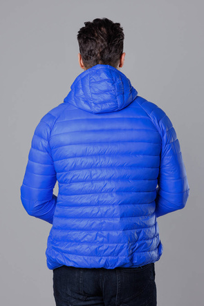 Niebieska pikowana kurtka męska z kapturem