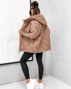 Pikowana brązowa kurtka z kapturem i dzianinowymi rękawami