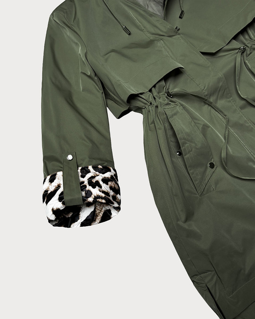 Parka damska z podszewką w panterkę khaki