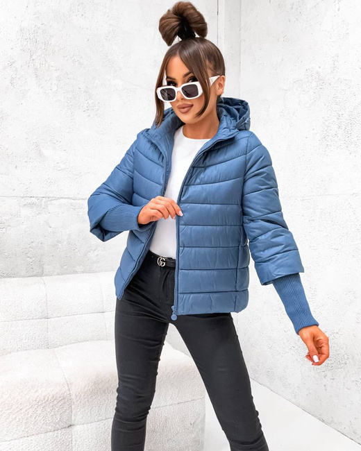 Krótka kurtka niebieska z asymetrycznym dołem