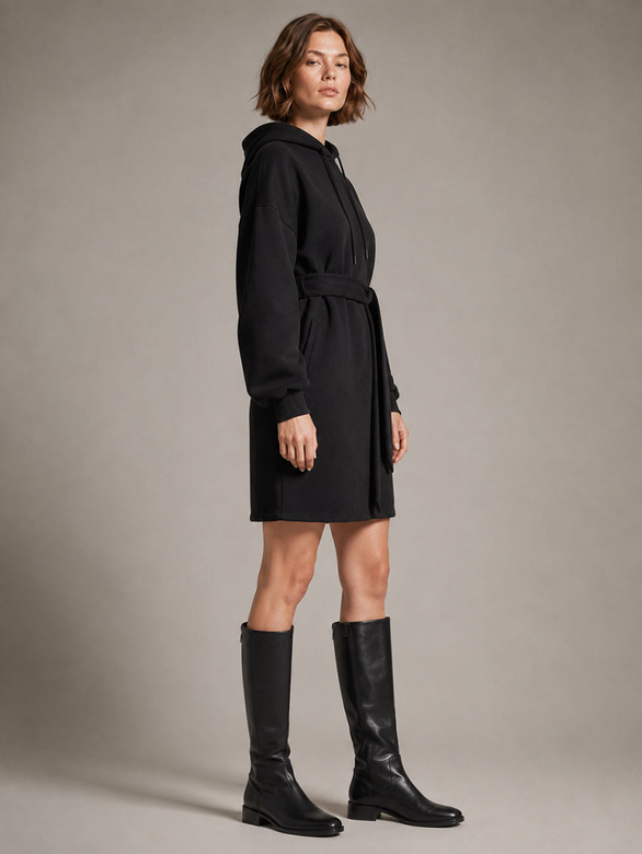 Luźna sukienka oversize czarna