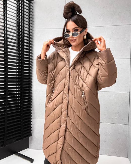 Pikowana brązowa kurtka zimowa oversize