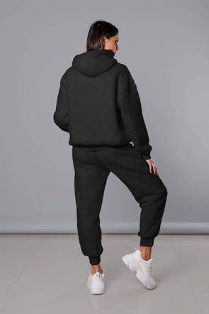 Ciepły damski komplet dresowy w kolorze czarnym