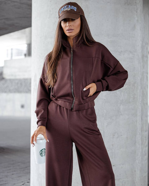 Komfortowy czekoladowy komplet damski bluza + szerokie spodnie