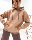 Komfortowy zestaw dresowy – bluza kangurka i spodnie ze ściągaczami czekolada